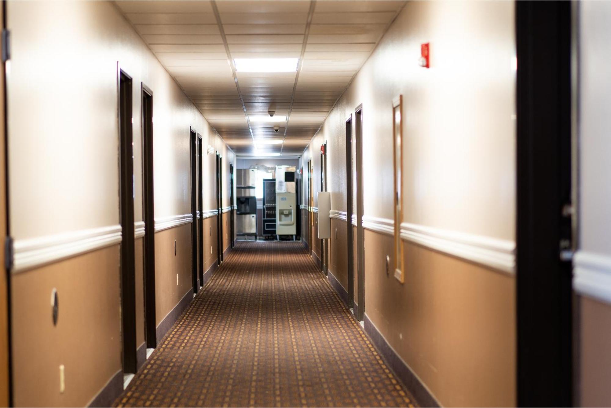 Motel Coratel & By Jasper New Richmond