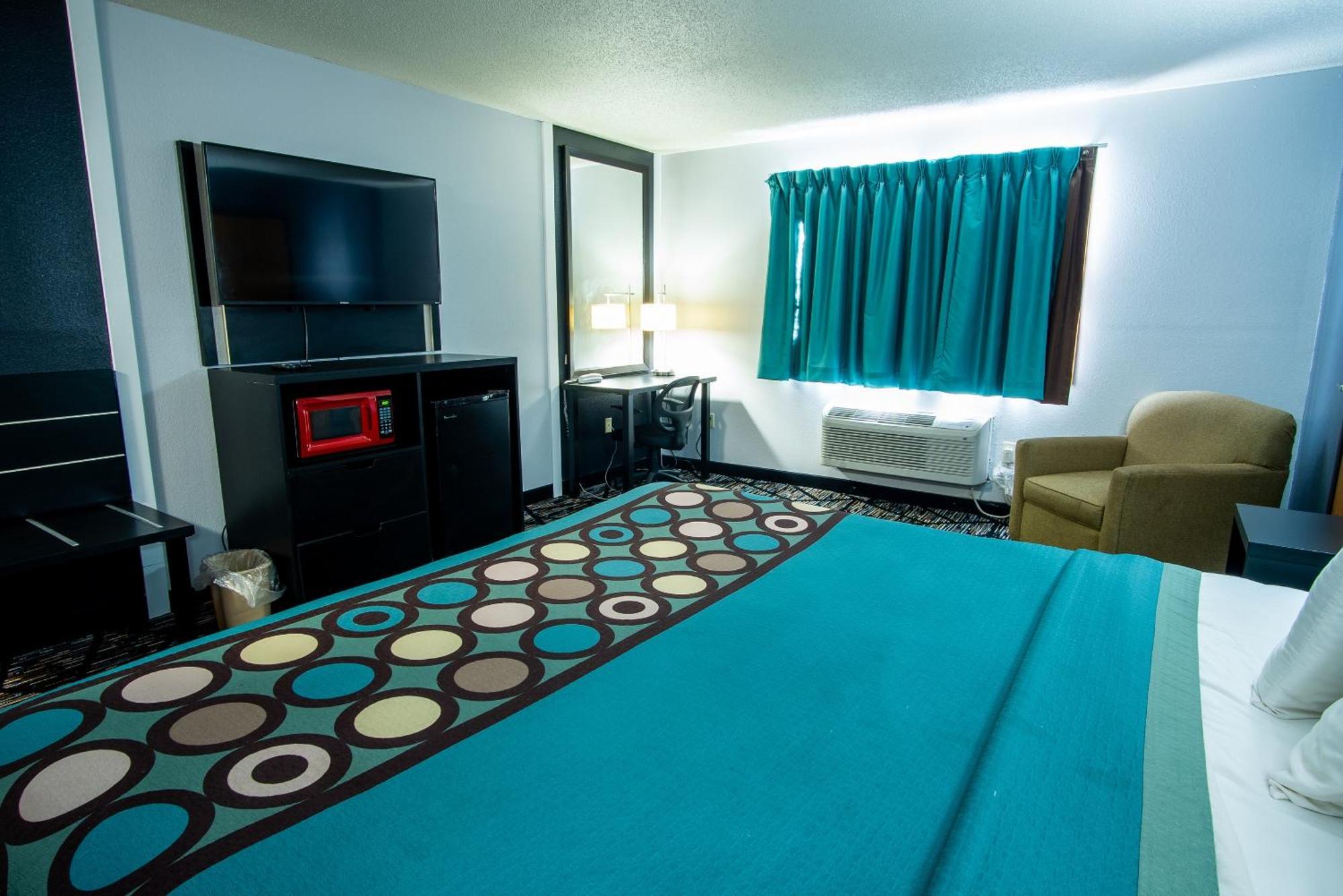 Coratel & By Jasper Motel 3*